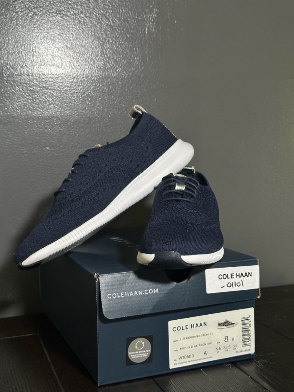 Cole Haan Women’s 2 ZeroGrand Stitchlite Navy Knit Sneaker - Size 8